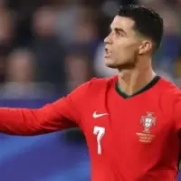 Ronaldo Net Worth 2025 Salary Per Week